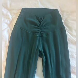 Aerie offline ruched forrest green leggings size xs